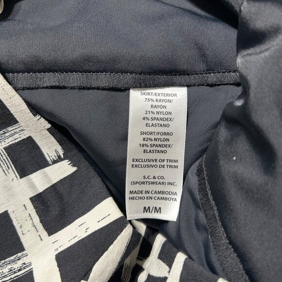 S.C.&Co. Womens Sz M 2-Pack Skorts Black & White Print Stretchy Rayon - Picture 8 of 11